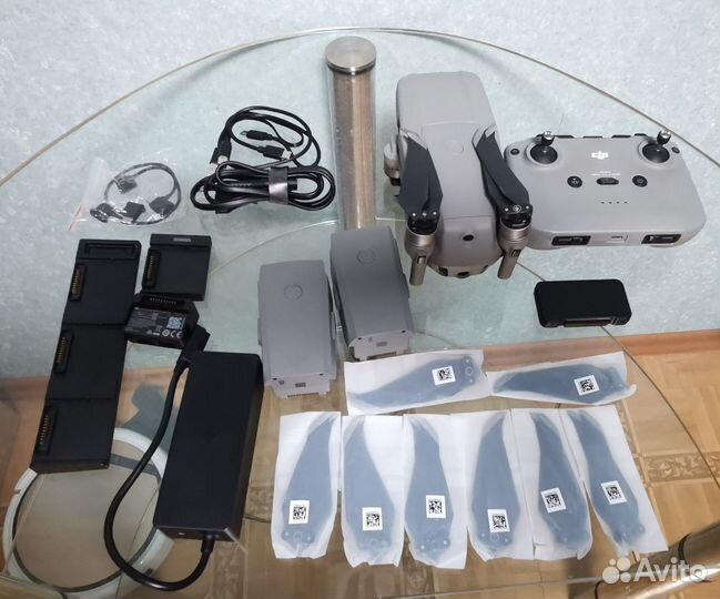 Квадрокоптер Dji mavic air 2 fly more combo