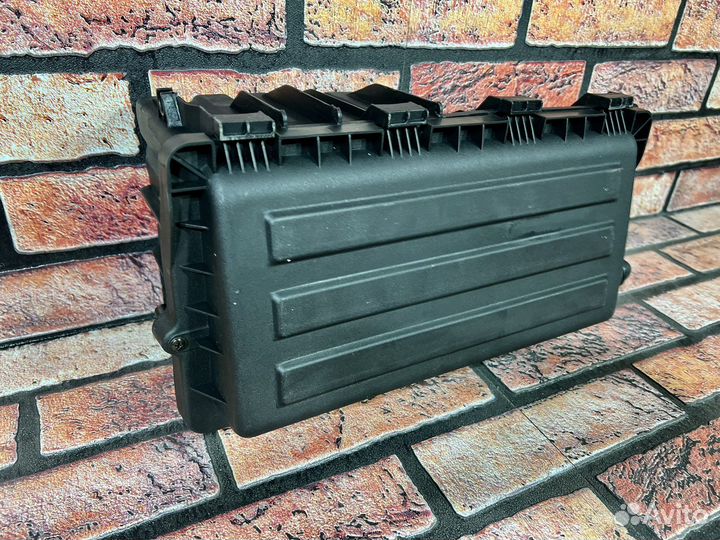 Корпус воздушного фильтра Фольксваген Шкода