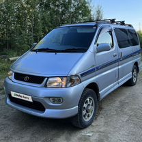 Toyota Hiace Regius 3.0 AT, 1997, 337 000 км, с пробегом, цена 860 000 руб.