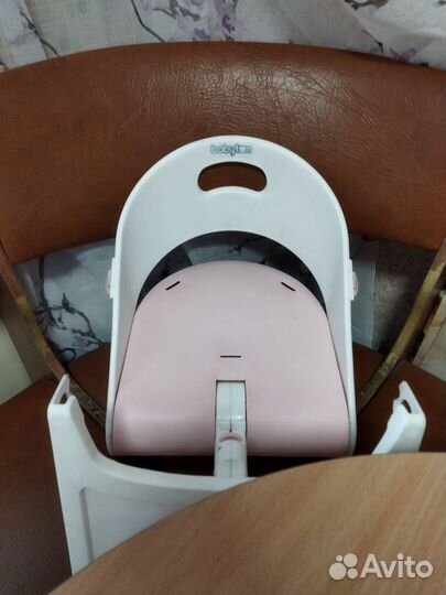 Стульчик-столик для кормления компактный babyton