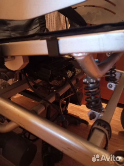 Инвалидная коляска с электроприводом