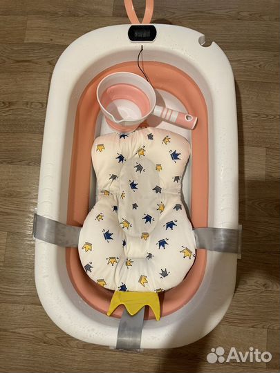 Ванночка для купания новорожденного