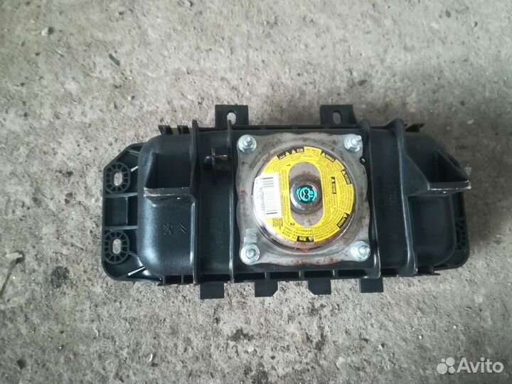Airbag пассажира Citroen C4 DS4, Peugeot 308 3008