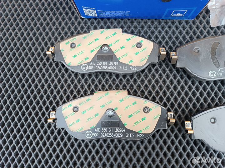 Тормозные колодки ATE Ceramic 13047027642