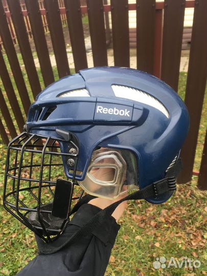 Шлем хоккейный reebok 11k