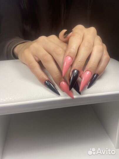 Нужны модели для маникюра