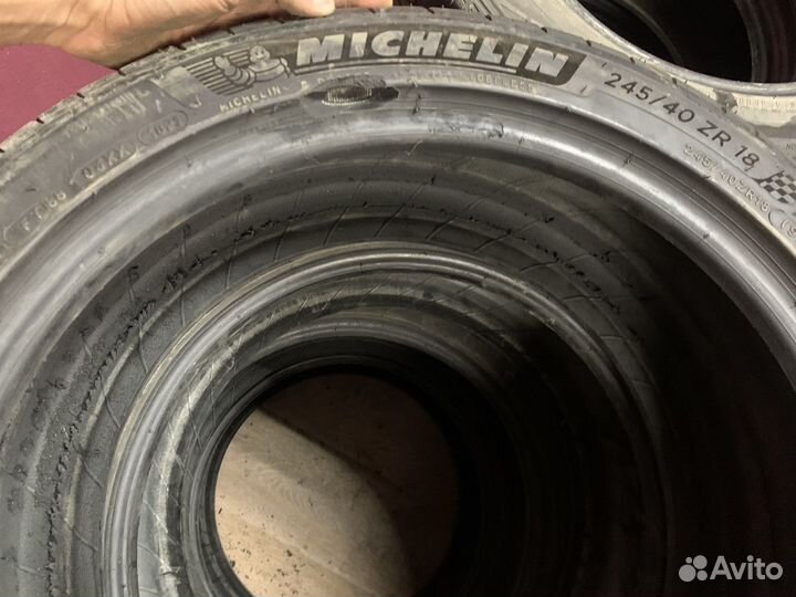 Michelin Pilot Sport 4 245/40 R18