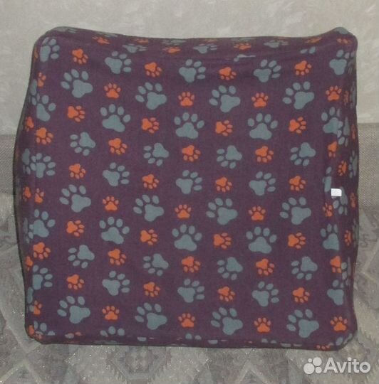 Лежанка-домик для собаки