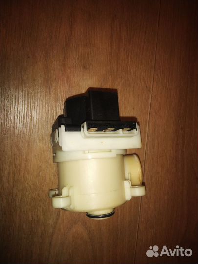 Актуатор для пмм Ariston, Indesit C00256972