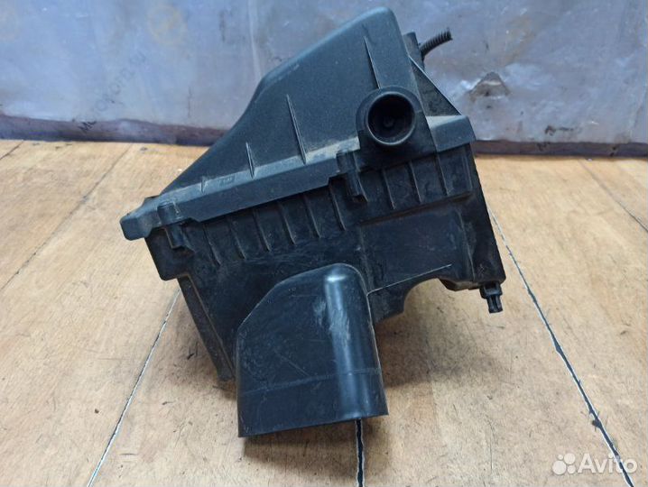 Корпус воздушного фильтра Opel Insignia 2008-2013