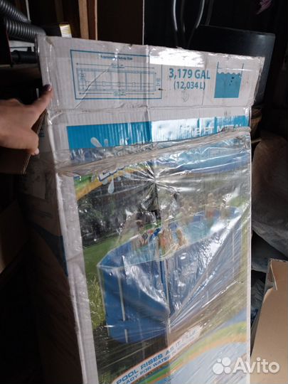 Бассейн+лестница