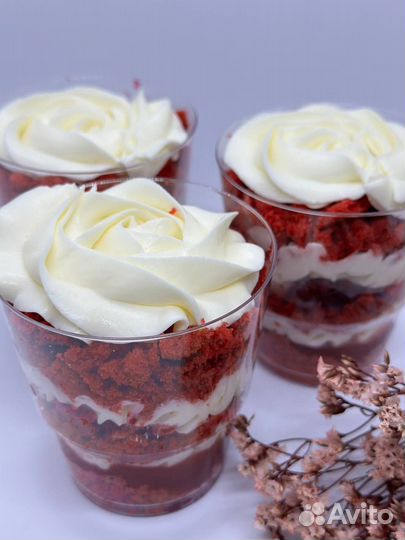 Капкейки, трайфлы, муссовые пирожные, бенто торты