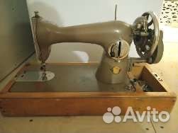 Швейная машина