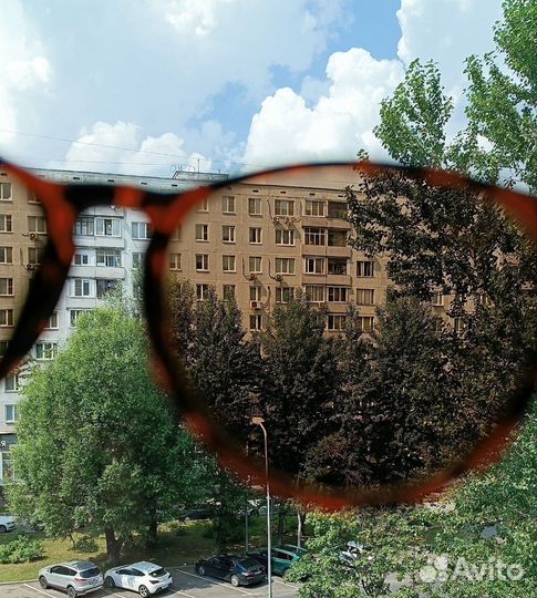 Солнцезащитные очки Ray Ban