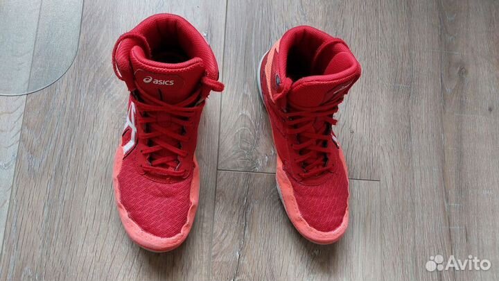 Борцовки asics (22,5 см длина стельки)