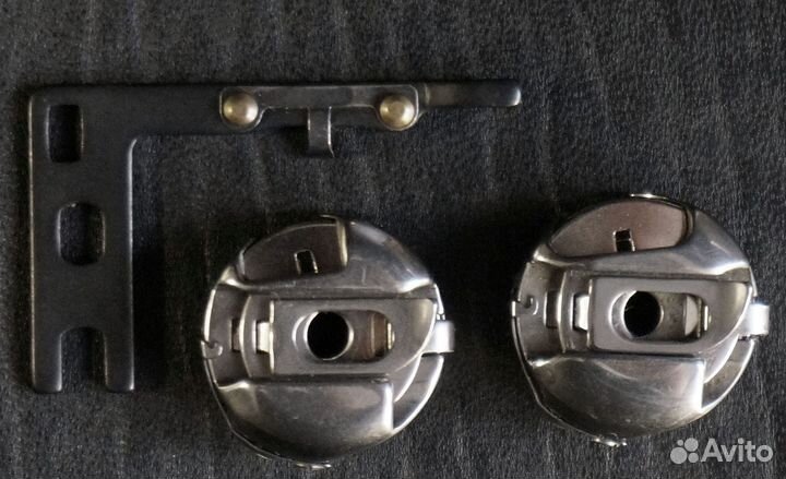 Шпуледержатель 9mm для бытовой машины Pfaff