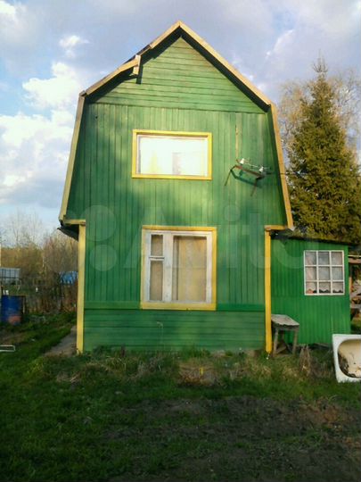 Дача 22 м² на участке 10 сот.