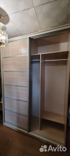 Шкаф купе с зеркалом