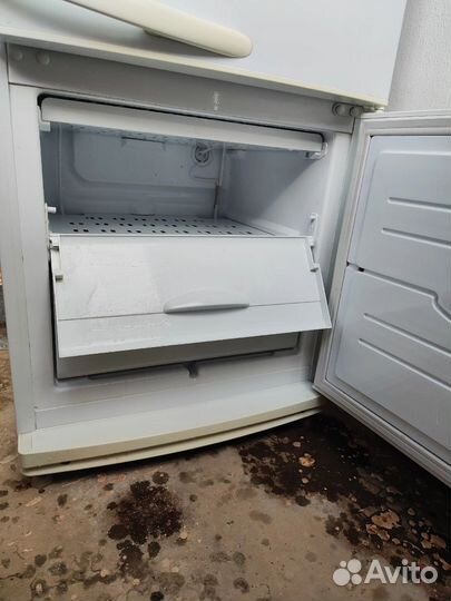 Холодильник атлант бу