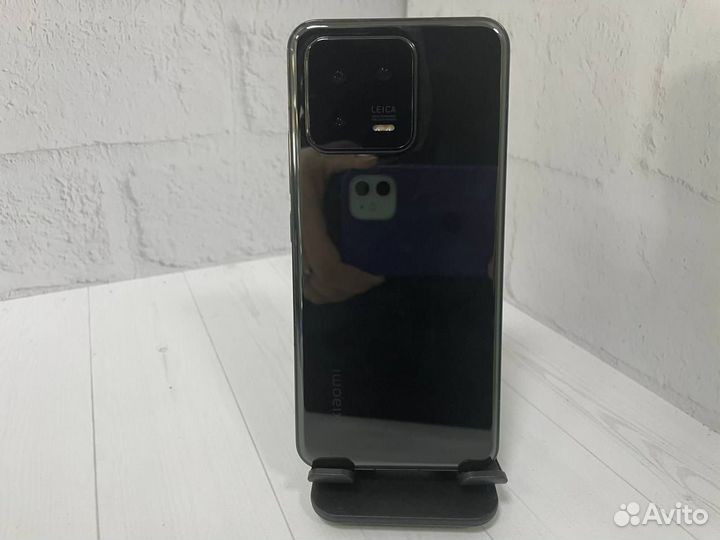 Xiaomi 13, 8/256 ГБ