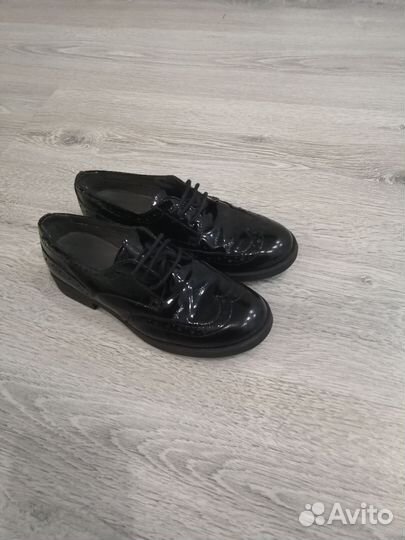 Туфли для девочки 33 размер