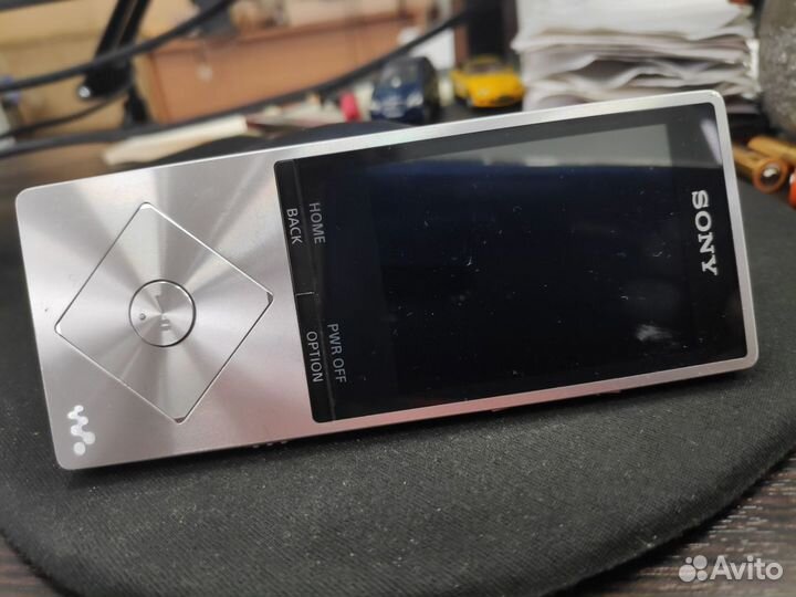 Mp3 плеер Sony 16 гигабайт с Bluetooth