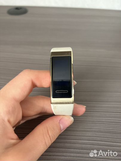 Фитнес браслет huawei