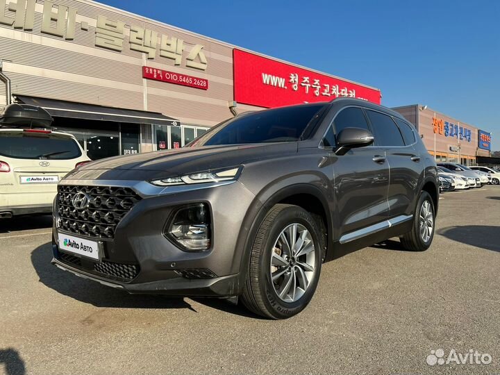 Hyundai Santa Fe 2.0 AT, 2019, 77 000 км