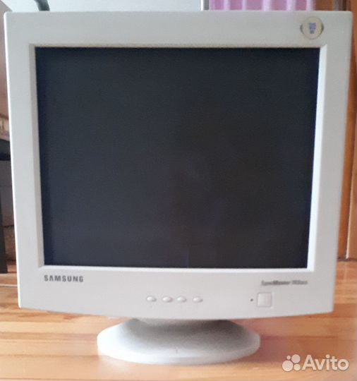 Монитор samsung SyncMaster 753DFX