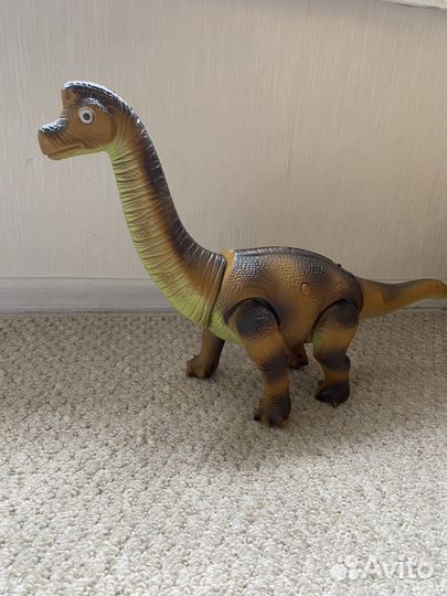 Динозавры игрушки