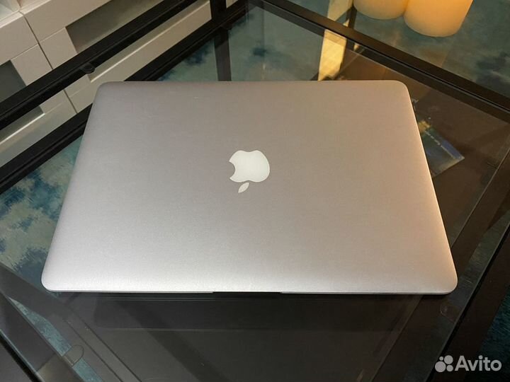 Macbook air 13 mid 2012