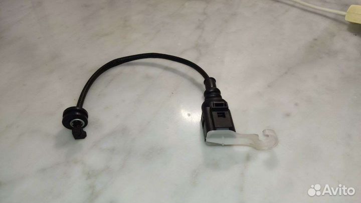 Датчик износа тормозных колодок VAG