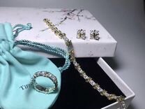 Набор Tiffany Sixteen St кольцо серьги и браслет