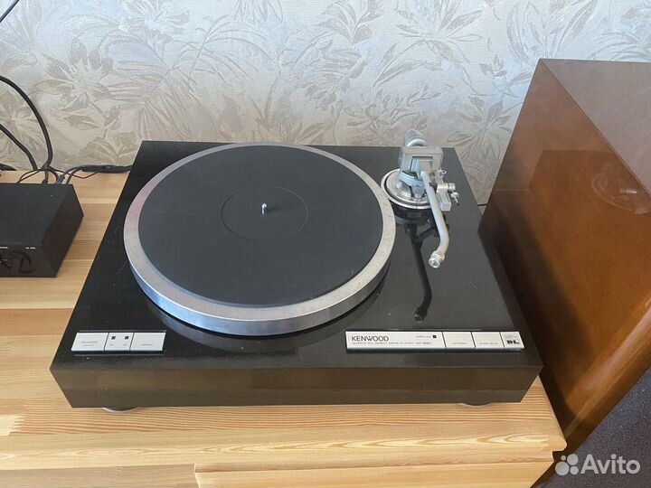 Проигрыватель винила kenwood kp-990