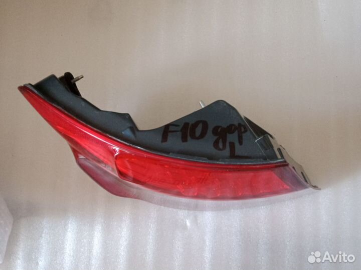 Фонарь задний левый на бмв Ф-10 дорестайлинг