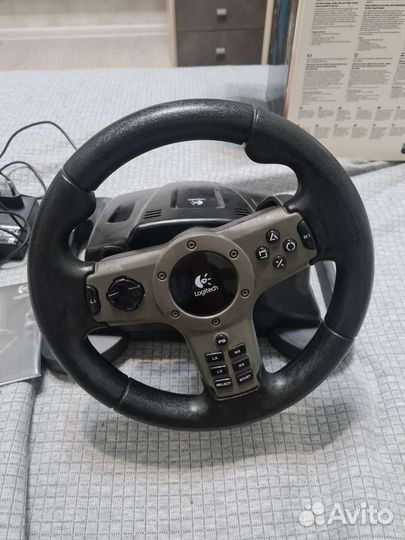 Игровой руль Logitech Driving Force Wireless
