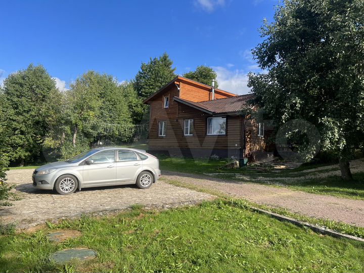 Коттедж 160 м² на участке 100 сот.