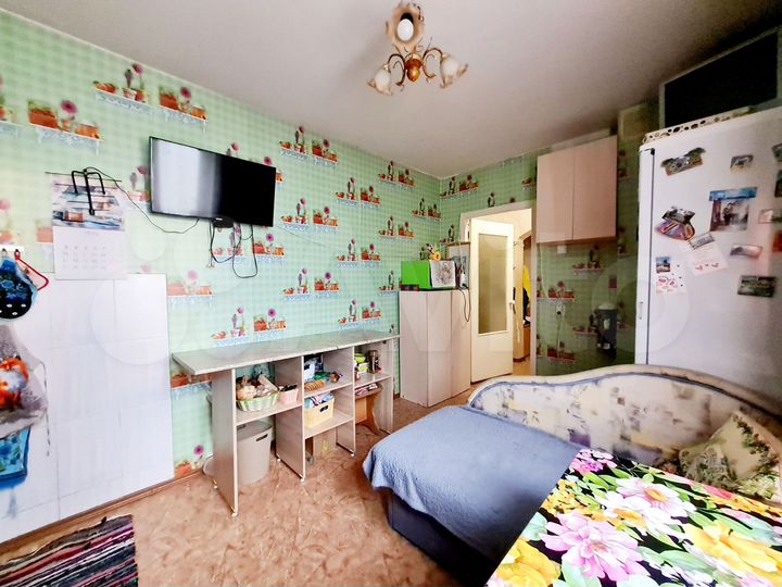 3-к. квартира, 77 м², 9/10 эт.