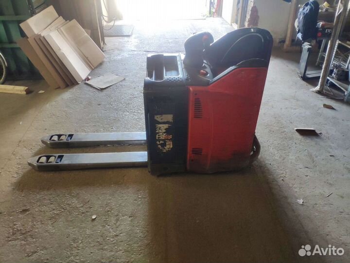 Транспортировщик паллет Linde Т 20 Sp бу