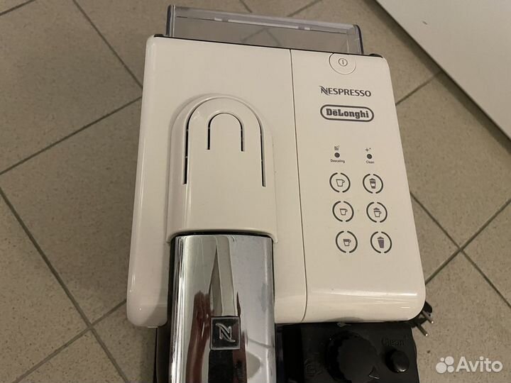Кофемашина delonghi nespresso с капучинатором