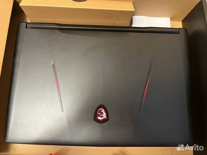 Игровой ноутбук MSI GL73-8SE I7-8750H RTX 2060 6gb