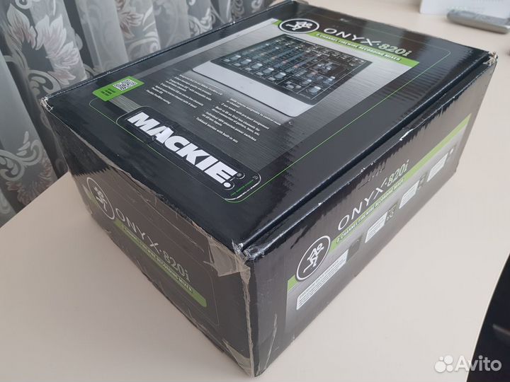 Mackie onyx 820i 8-канальный микшер