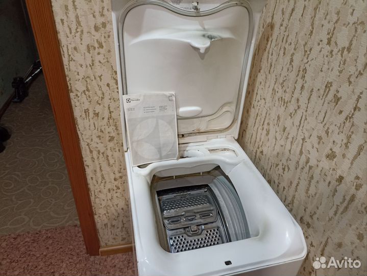 Стиральная машина с вертикальной загрузкой