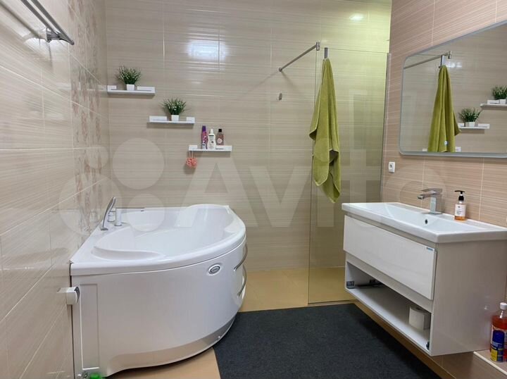 Дом 100 м² на участке 8 сот.