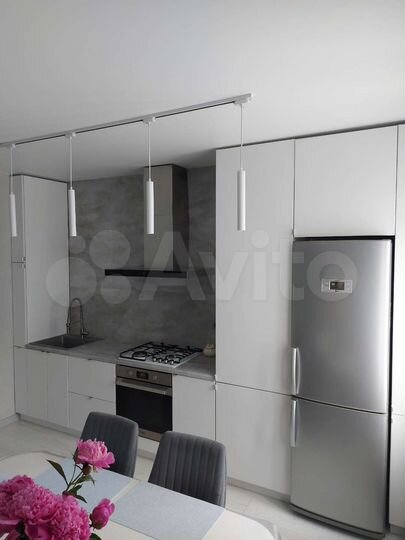 3-к. квартира, 91 м², 2/3 эт.