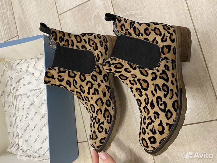 Ботинки детские 34 размер