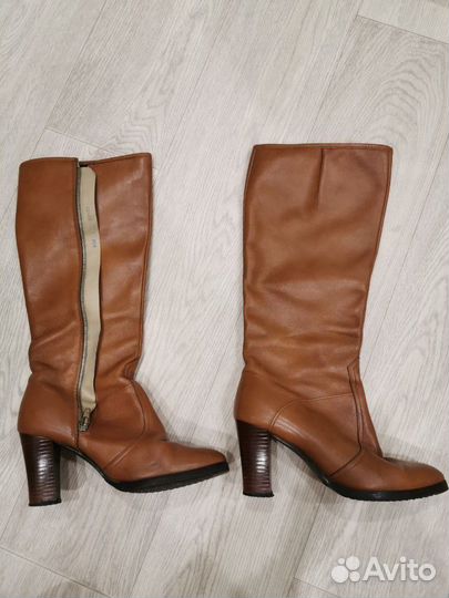 Женские кожаные сапоги aaltonen