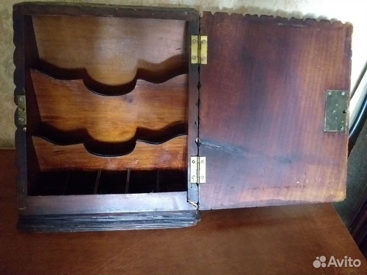 Старинные деревянные шкатулка записная книжка,заяц