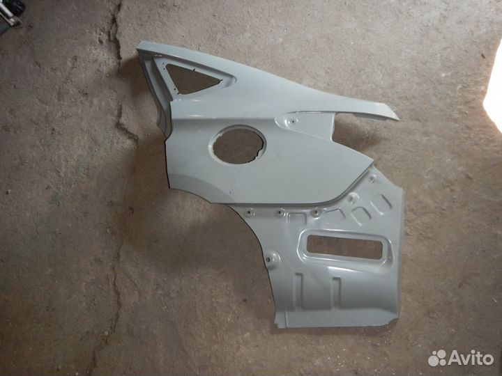 Крыло заднее левое Hyundai i40
