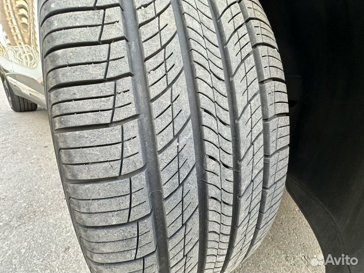 Hankook Dynapro HL2 RA35 235/55 R19